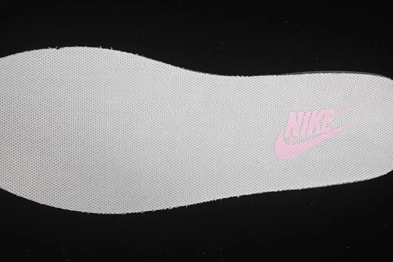 All categories Nk SB Dunk series Nk SB Dunk Low Low-top sneakers Nike SB Dunk Low Pink Love Anniversary high-end customization Low-top casual sneakers WP0212-015